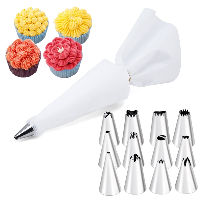 Cake Decorating Kit